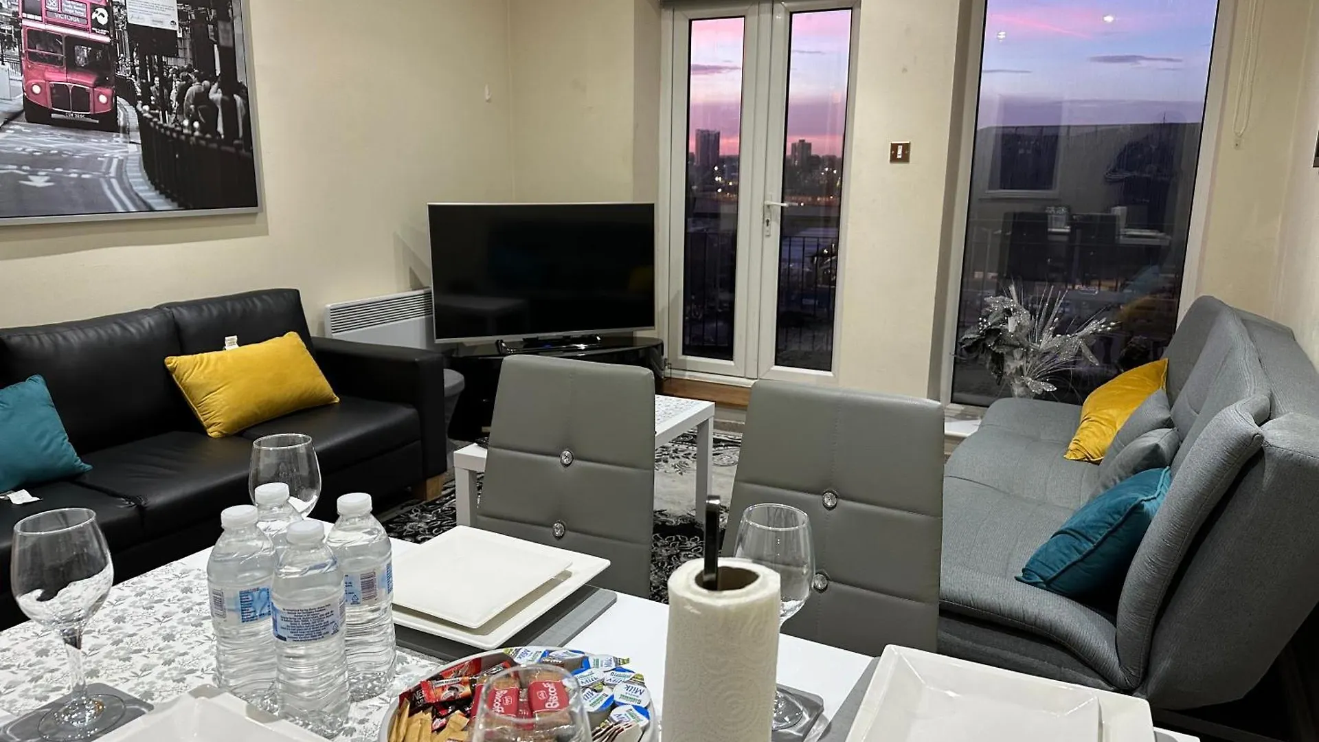 런던 Abba Corner 아파트
